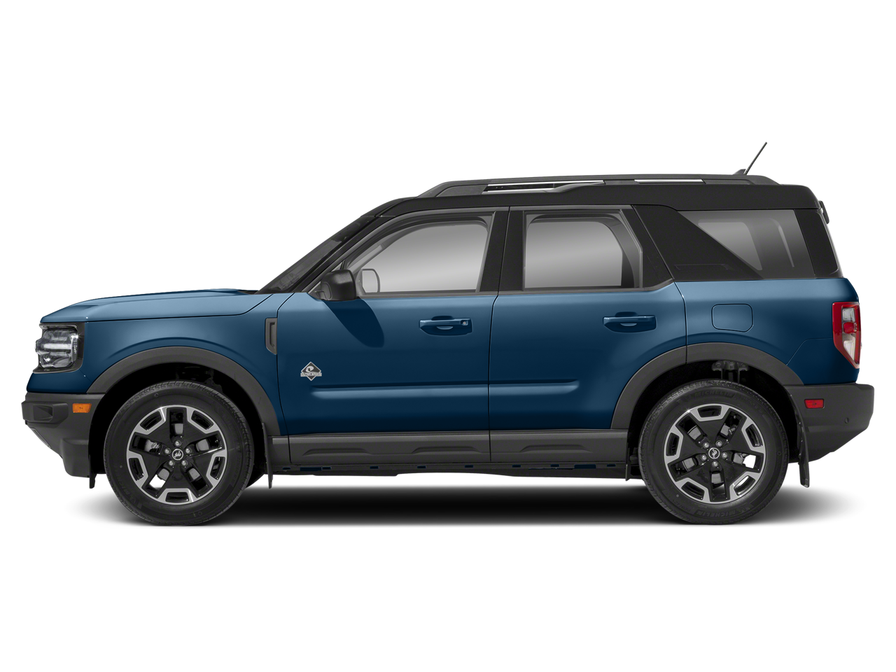 2021 Ford Bronco Outer Banks photo 3