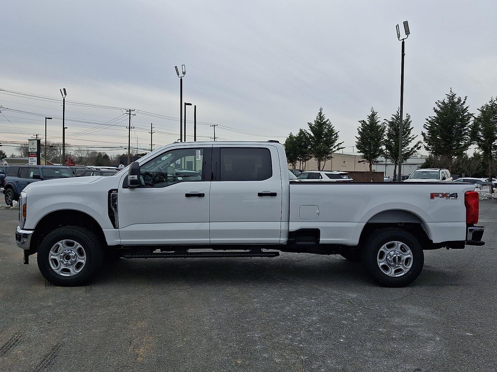 2026 Ford Super Duty F-250 SRW XLT