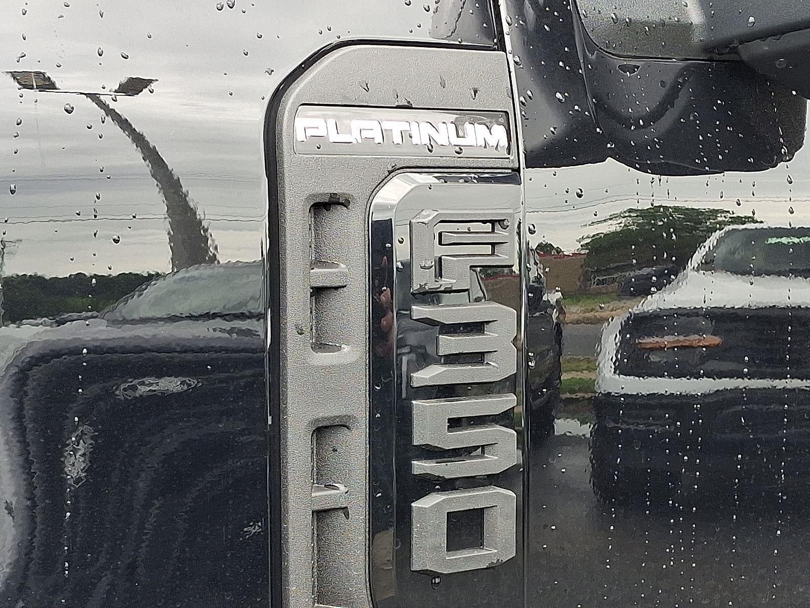 2025 Ford Super Duty F-350 Platinum
