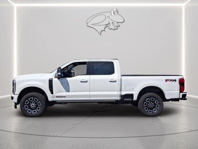 2025 Ford Super Duty F-350 Platinum
