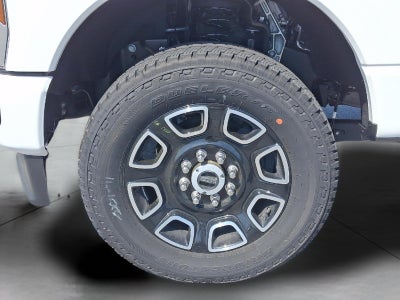 2025 Ford Super Duty F-350 Platinum