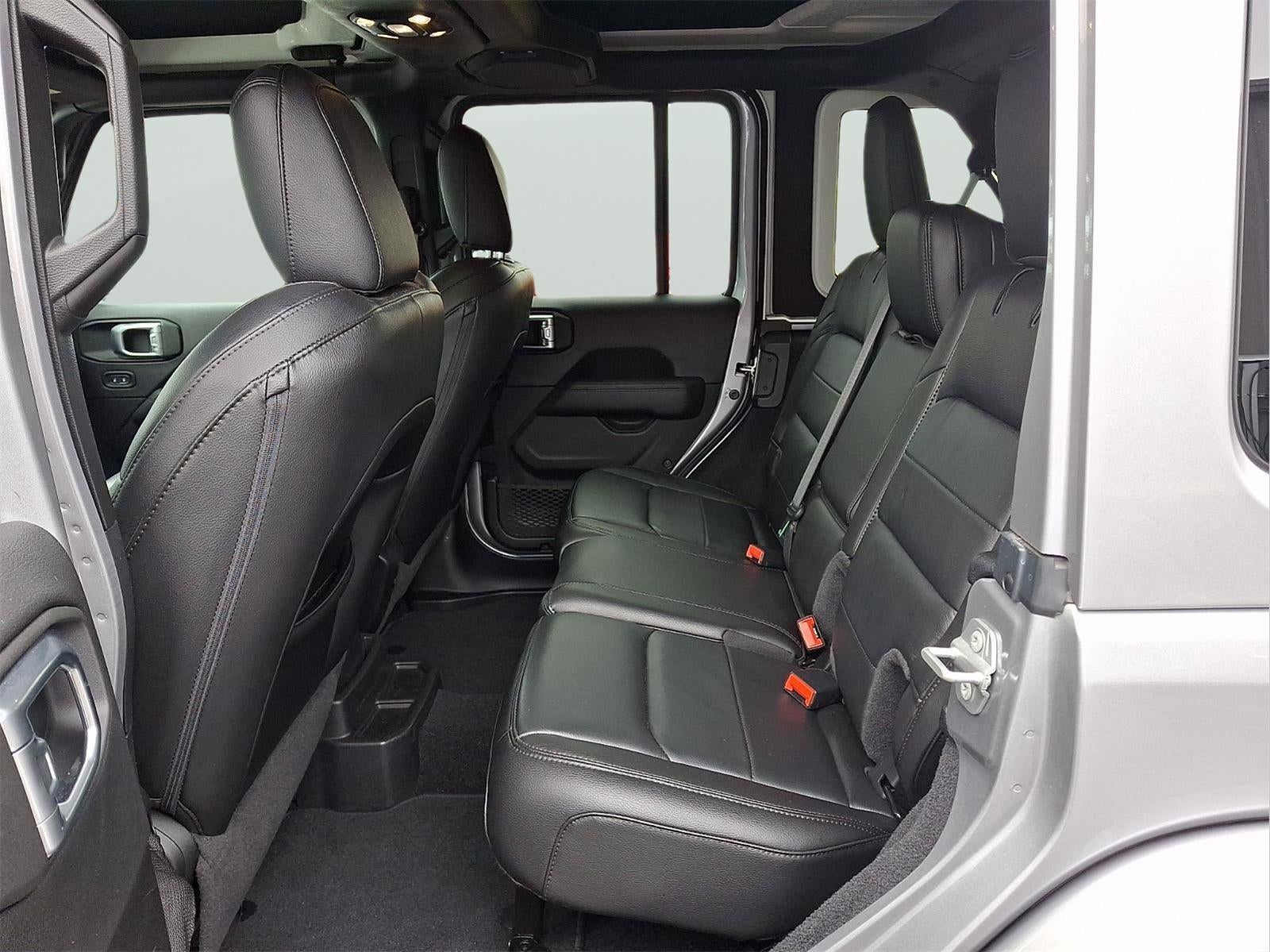 2021 Jeep Wrangler Unlimited Sahara Altitude