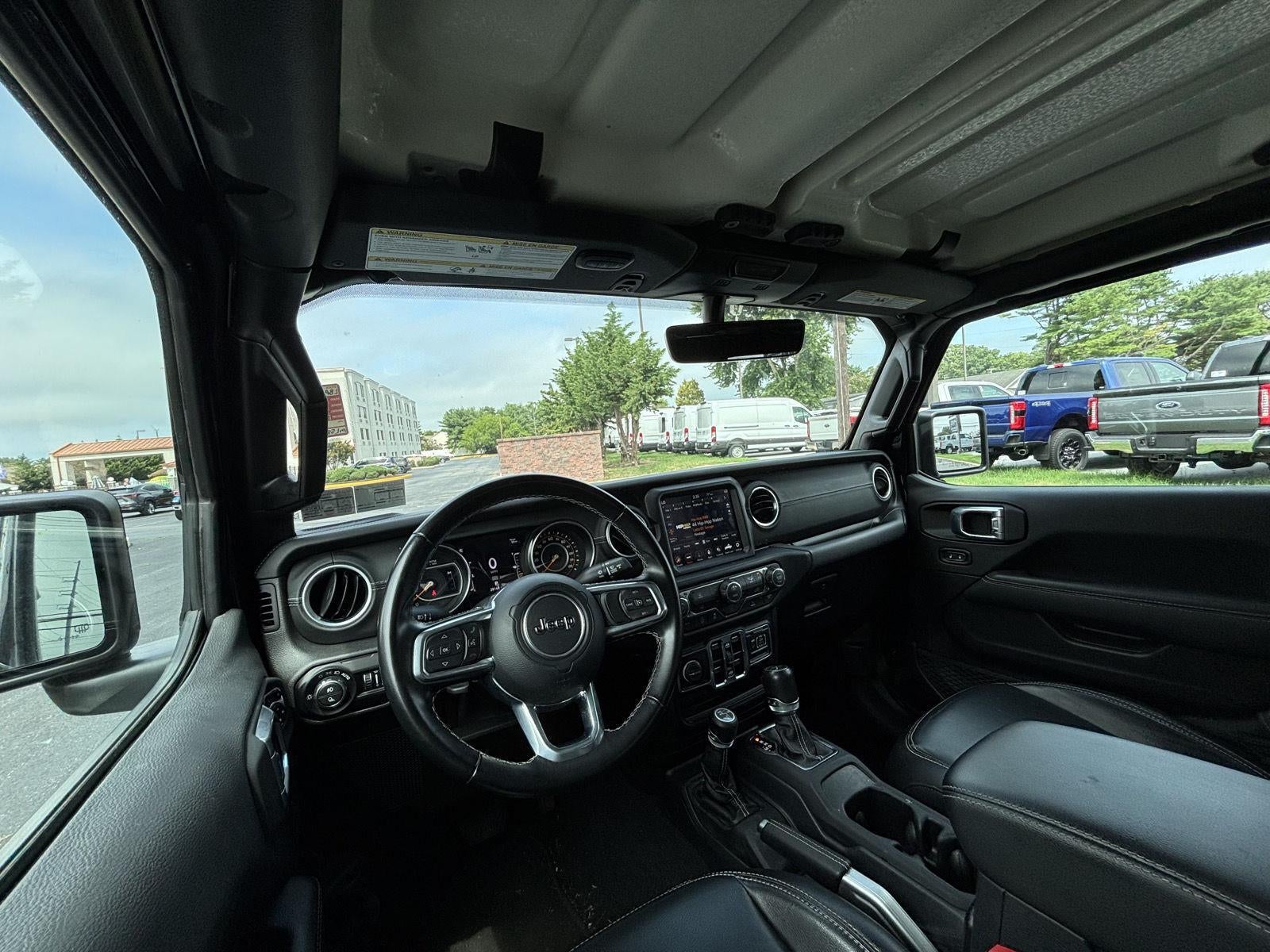 2021 Jeep Gladiator Overland