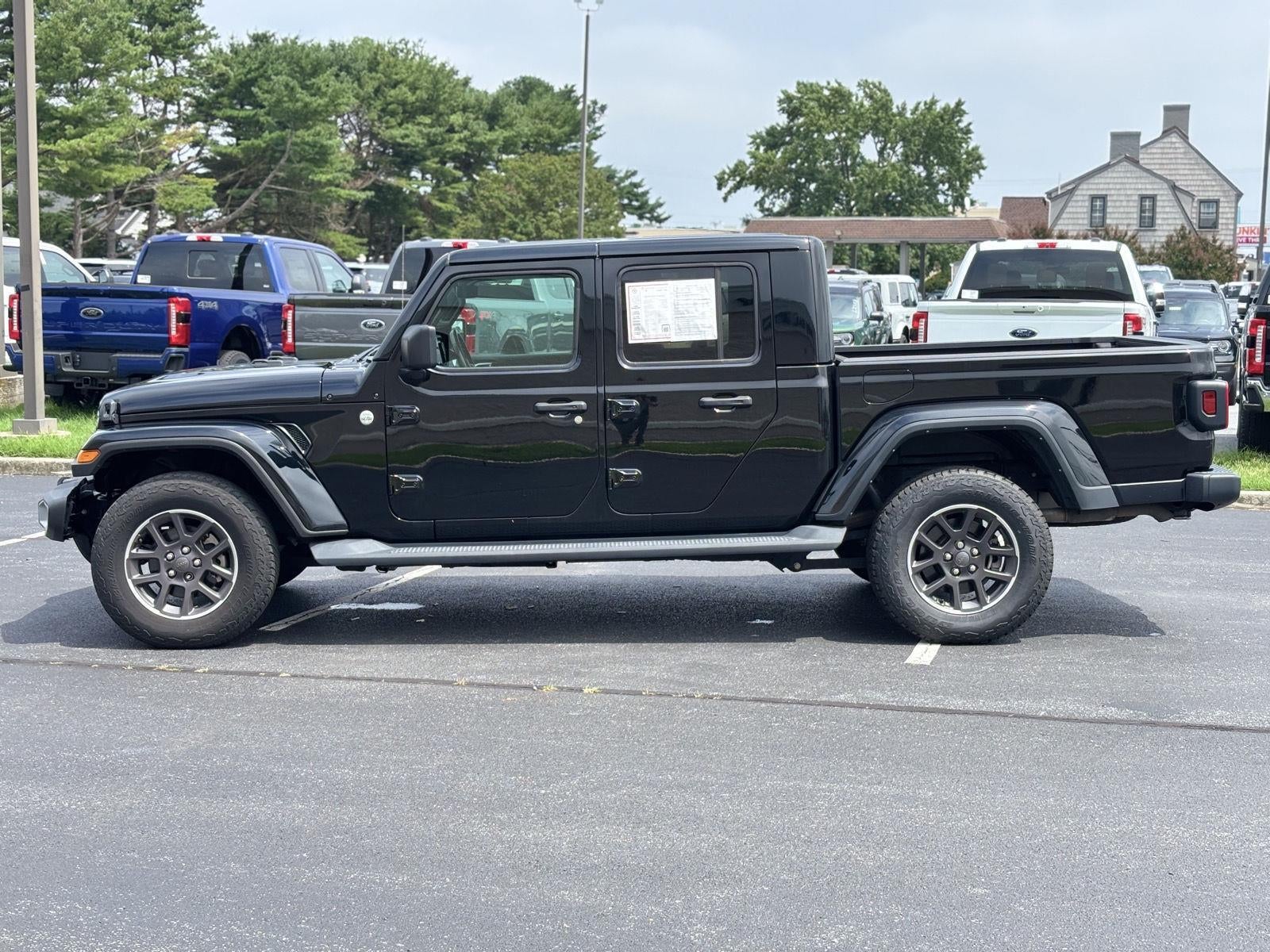 2021 Jeep Gladiator Overland