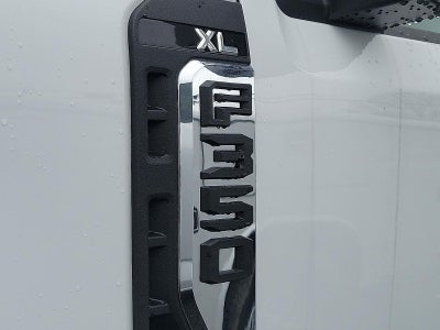 2024 Ford Super Duty F-350 DRW XL
