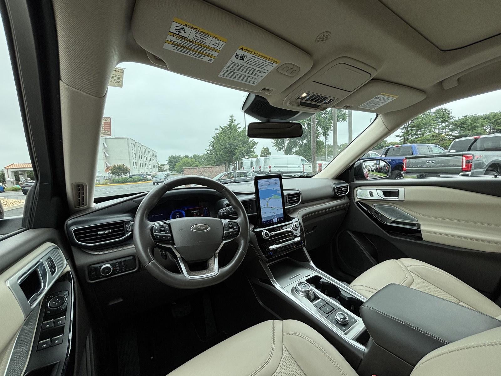 2022 Ford Explorer Platinum