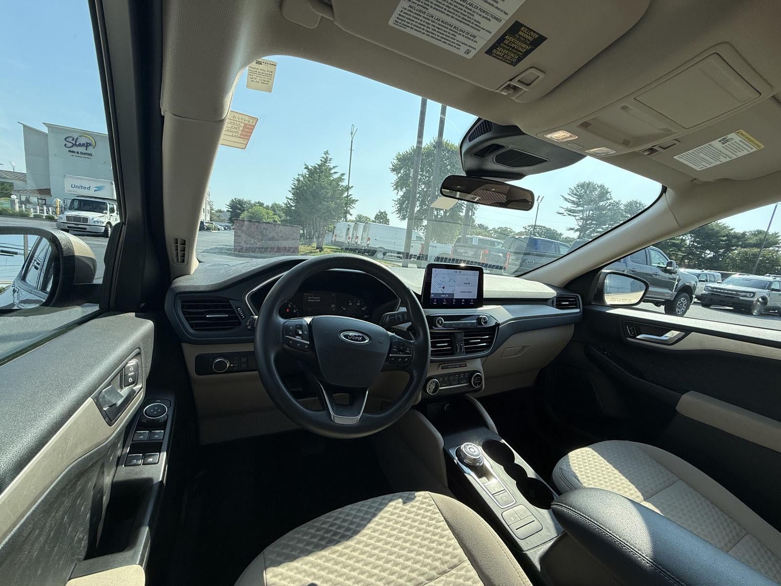 2020 Ford ESCAPE SE