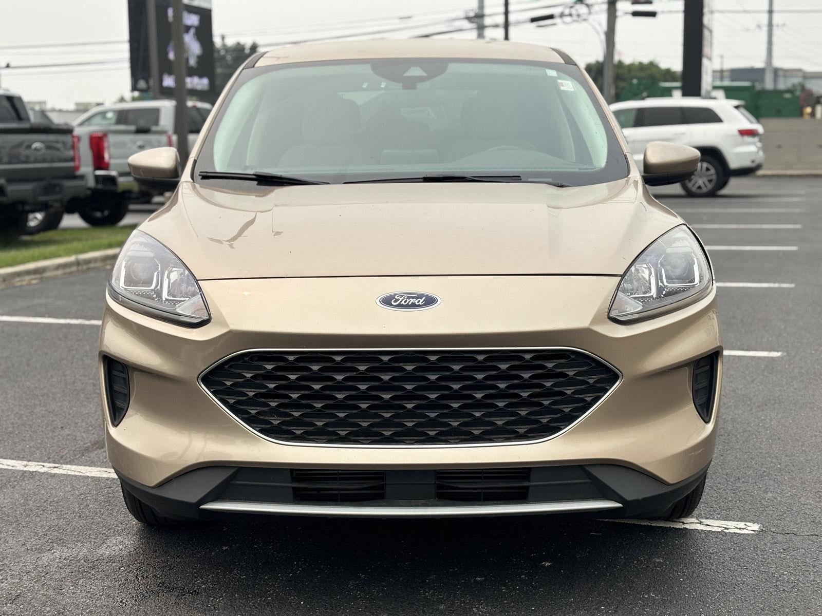 Used 2021 Ford Escape SE with VIN 1FMCU0G65MUA46932 for sale in Lewes, DE