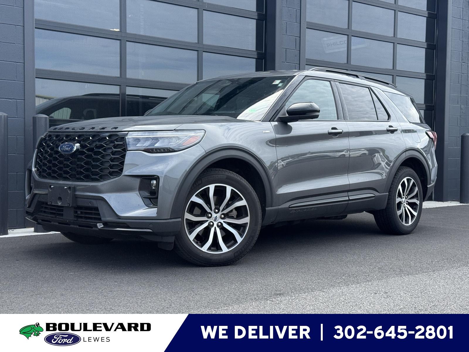 2025 Ford Explorer ST-LINE 4WD (PL535)'s photo