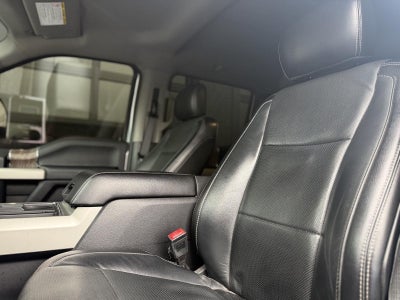 2017 Ford Super Duty F-250 SRW Lariat