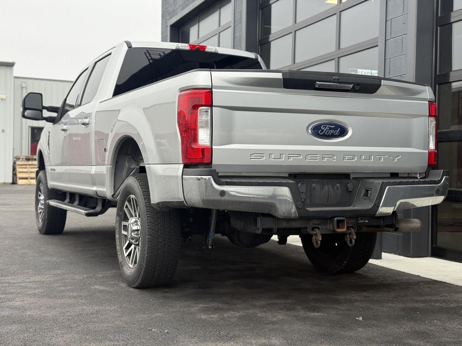 2017 Ford Super Duty F-250 SRW Lariat