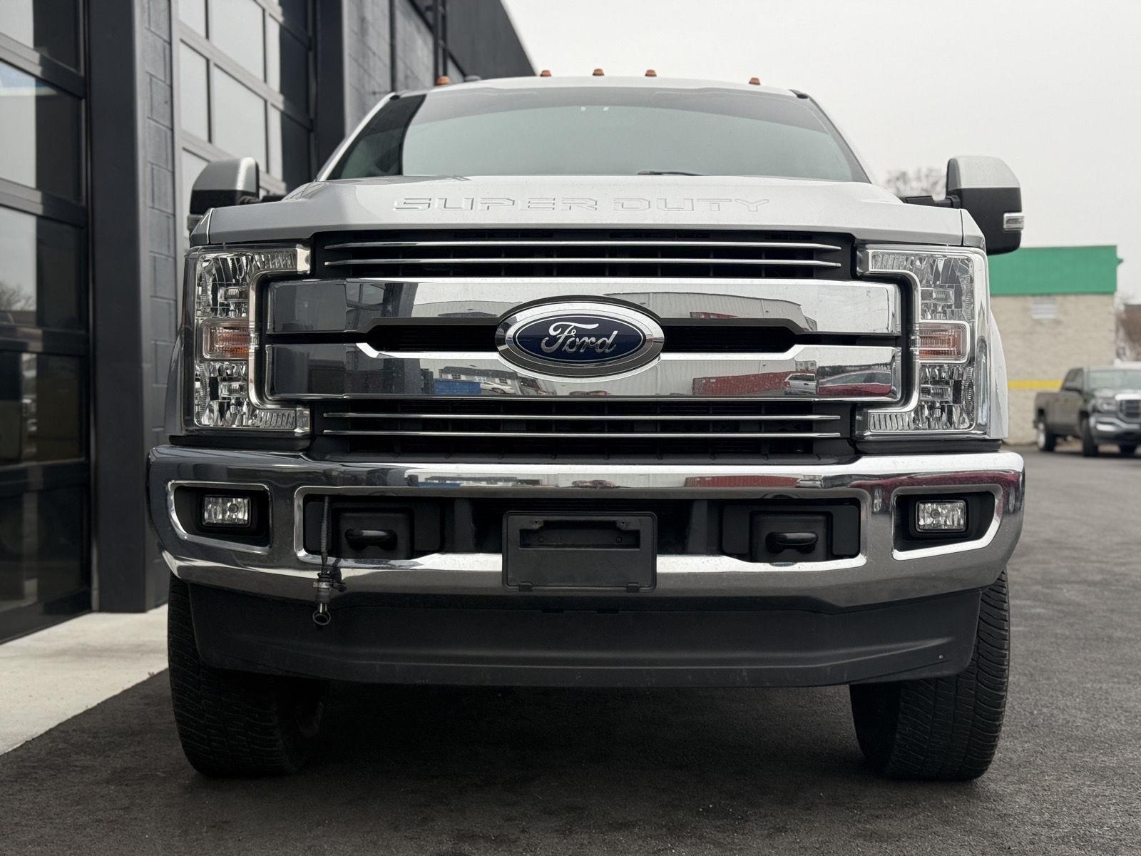 2017 Ford Super Duty F-250 SRW Lariat