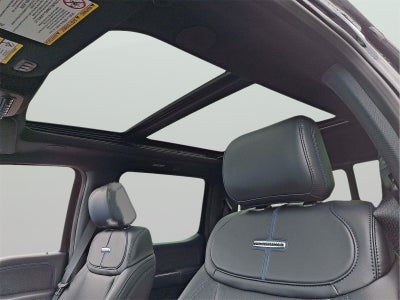 2025 Ford Super Duty F-350 Platinum