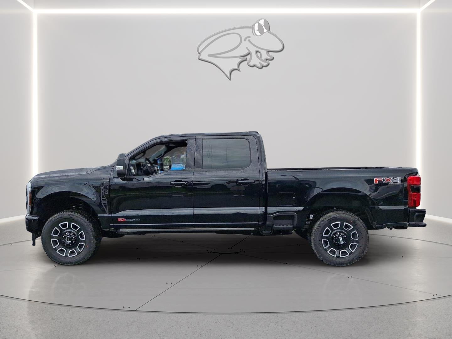 2025 Ford Super Duty F-350 Platinum