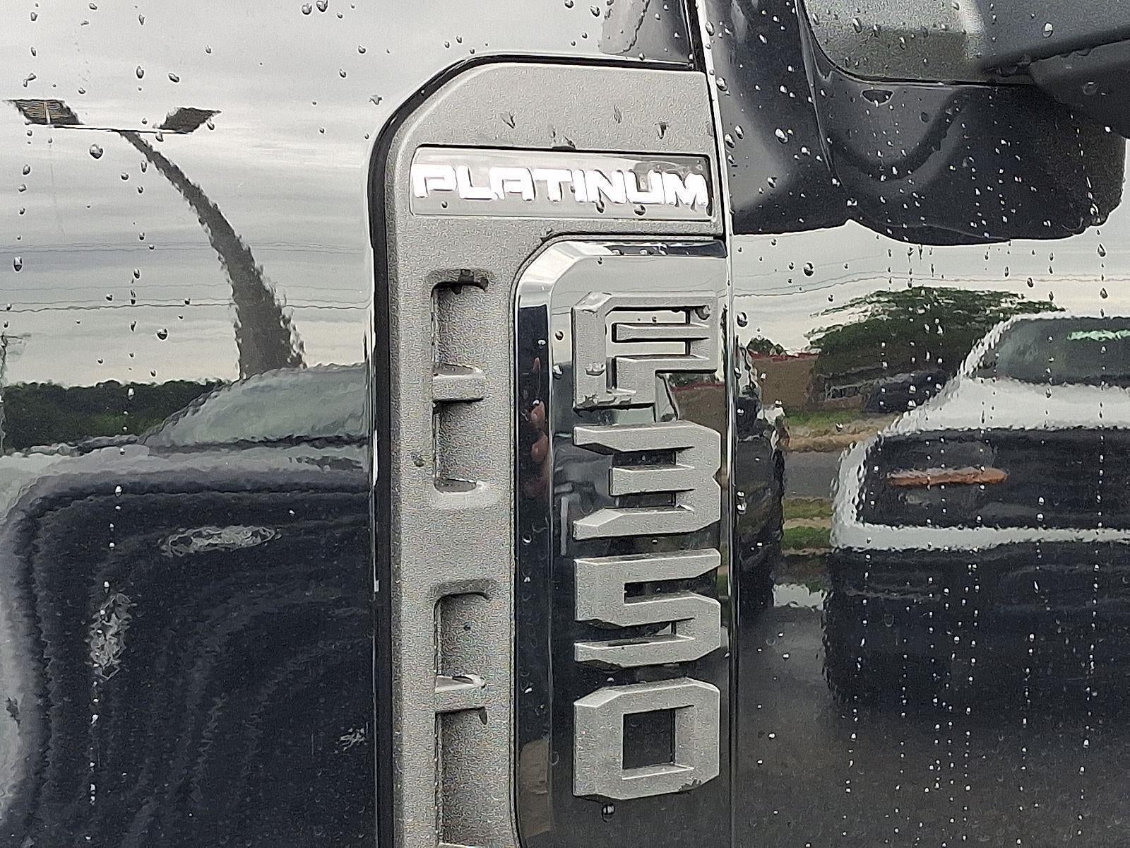 2025 Ford Super Duty F-350 Platinum
