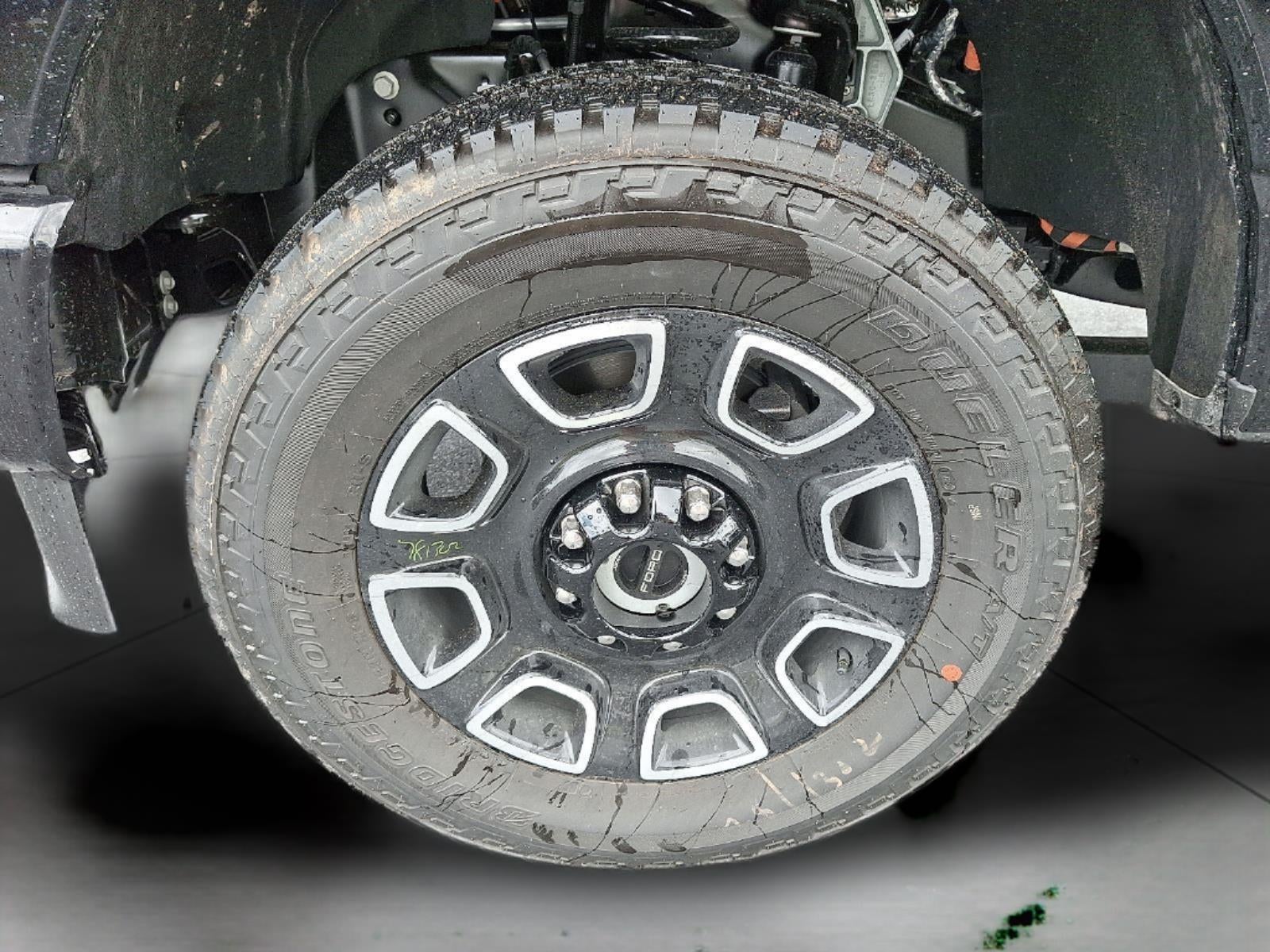 2025 Ford Super Duty F-350 Platinum