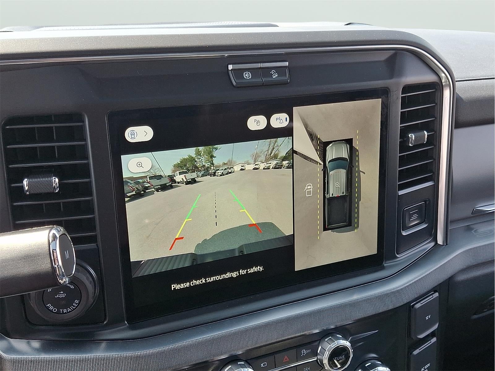 2025 Ford F-350 Super Duty Platinum - Photo 16