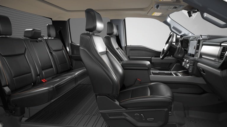 2026 Ford Super Duty F-350 SRW LARIAT