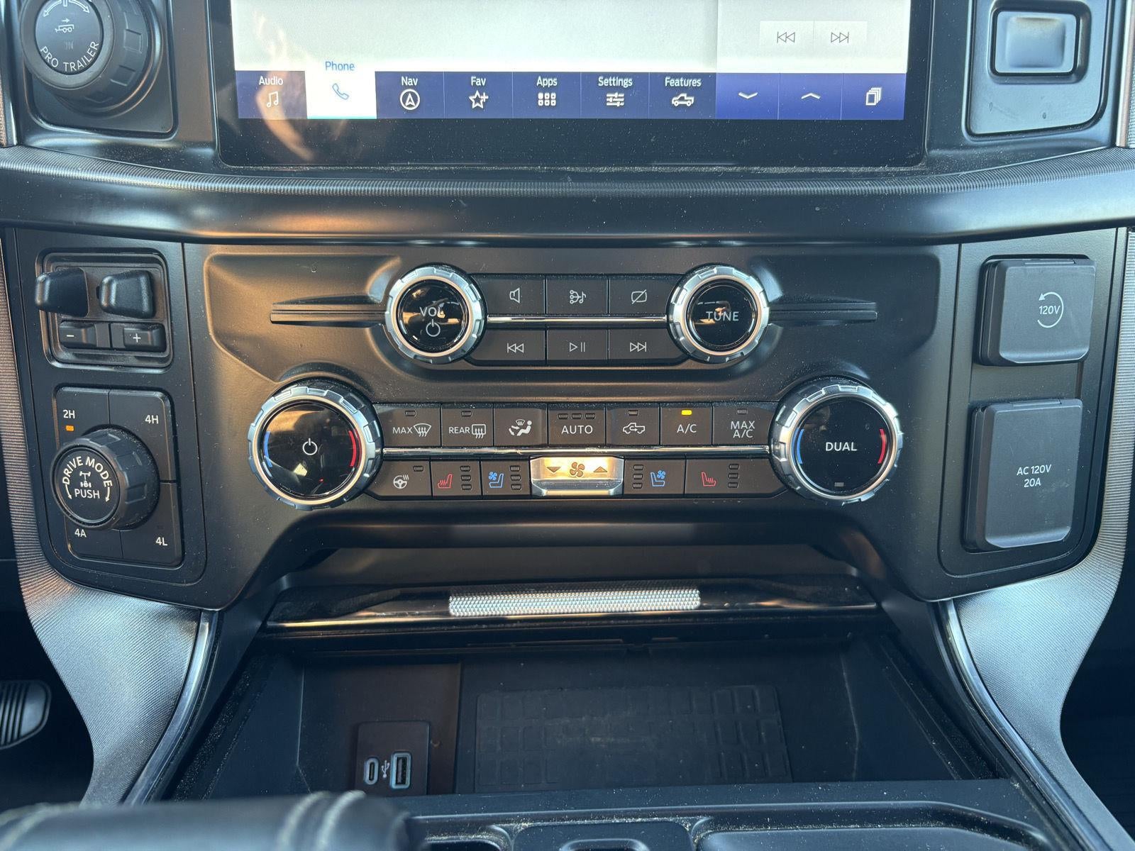 2022 Ford F-150 Platinum