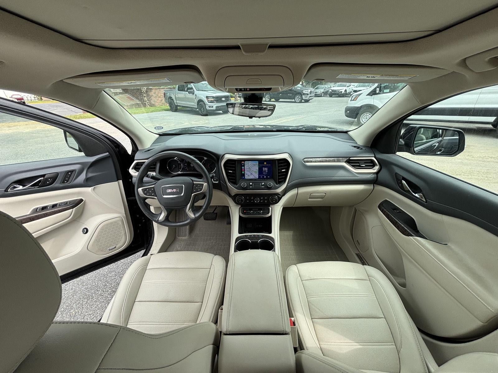 2022 GMC Acadia Denali