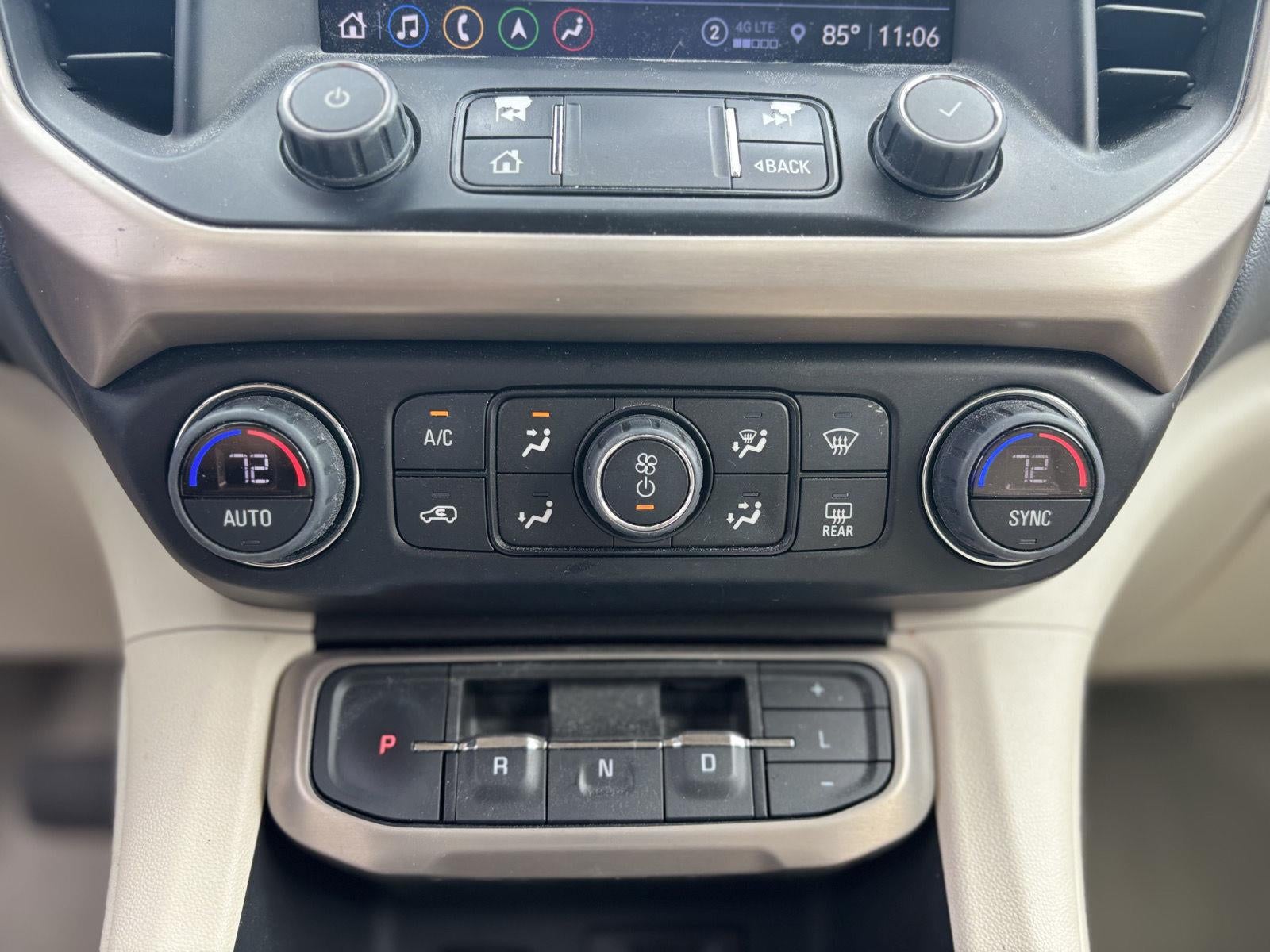 2022 GMC Acadia Denali