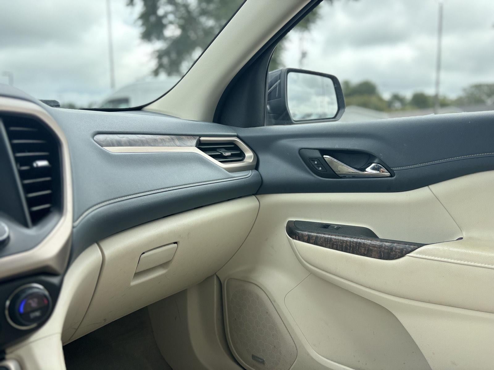 2022 GMC Acadia Denali