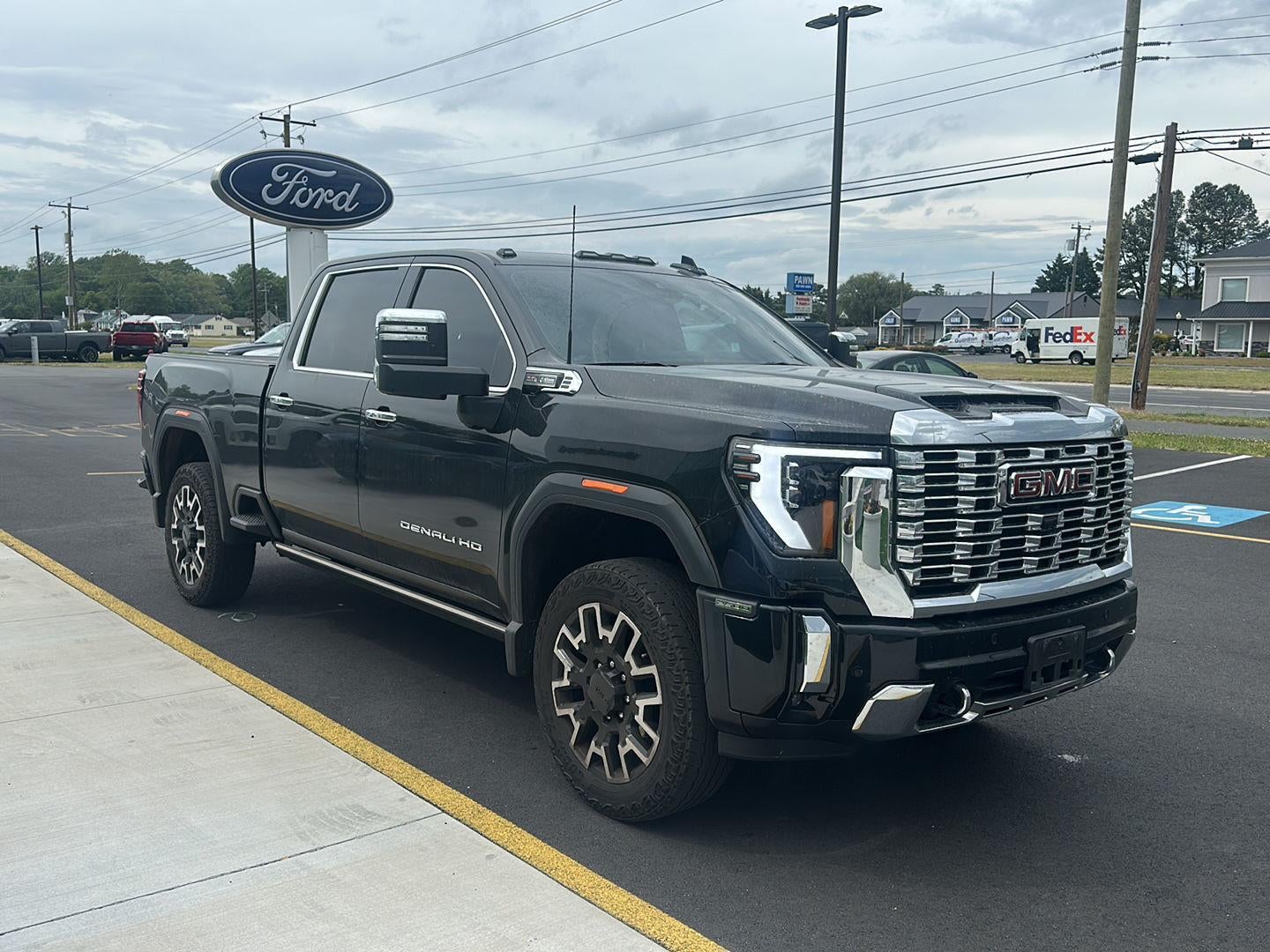 2024 GMC Sierra 2500HD Denali