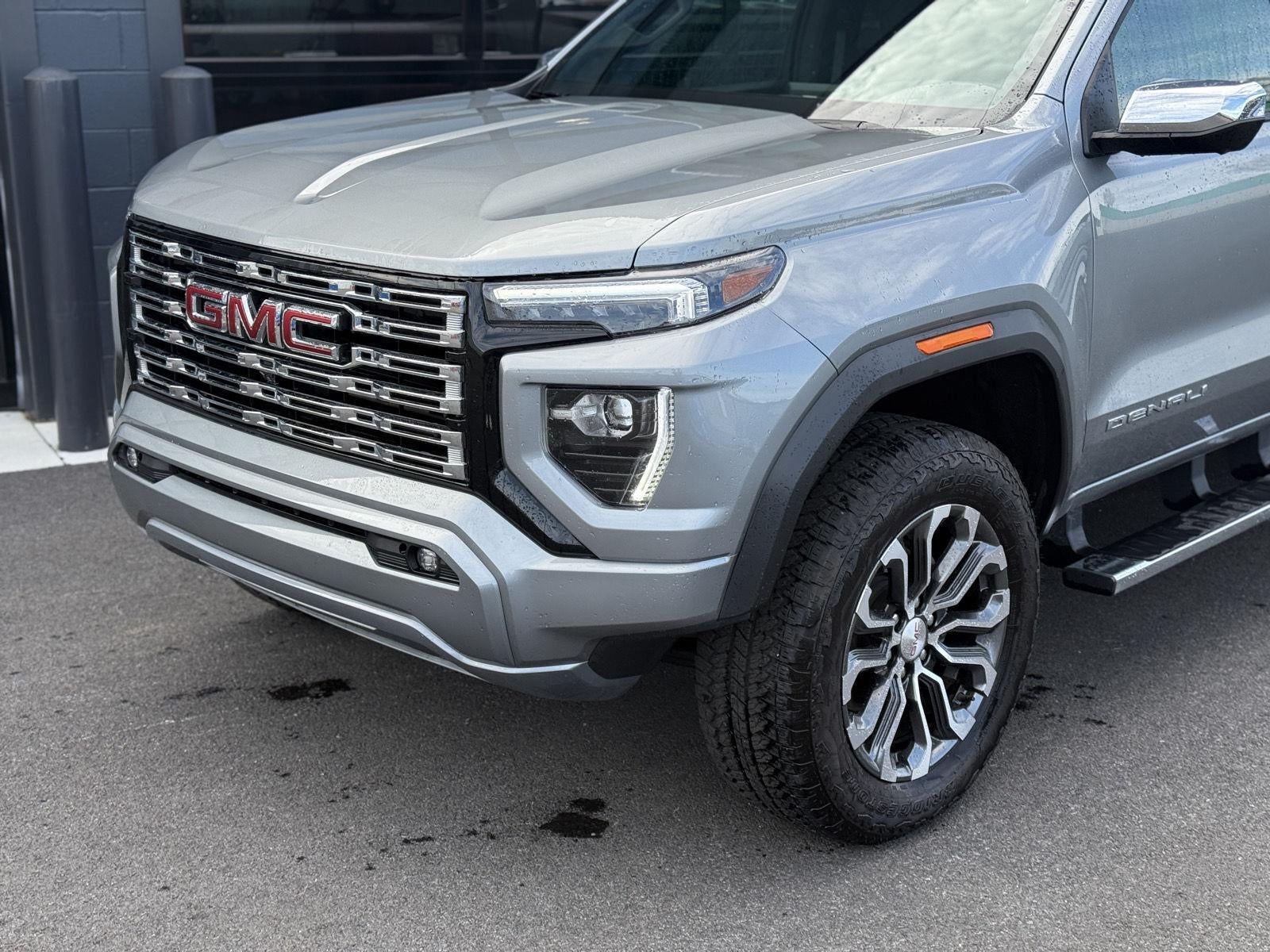 2024 GMC Canyon 4WD Denali