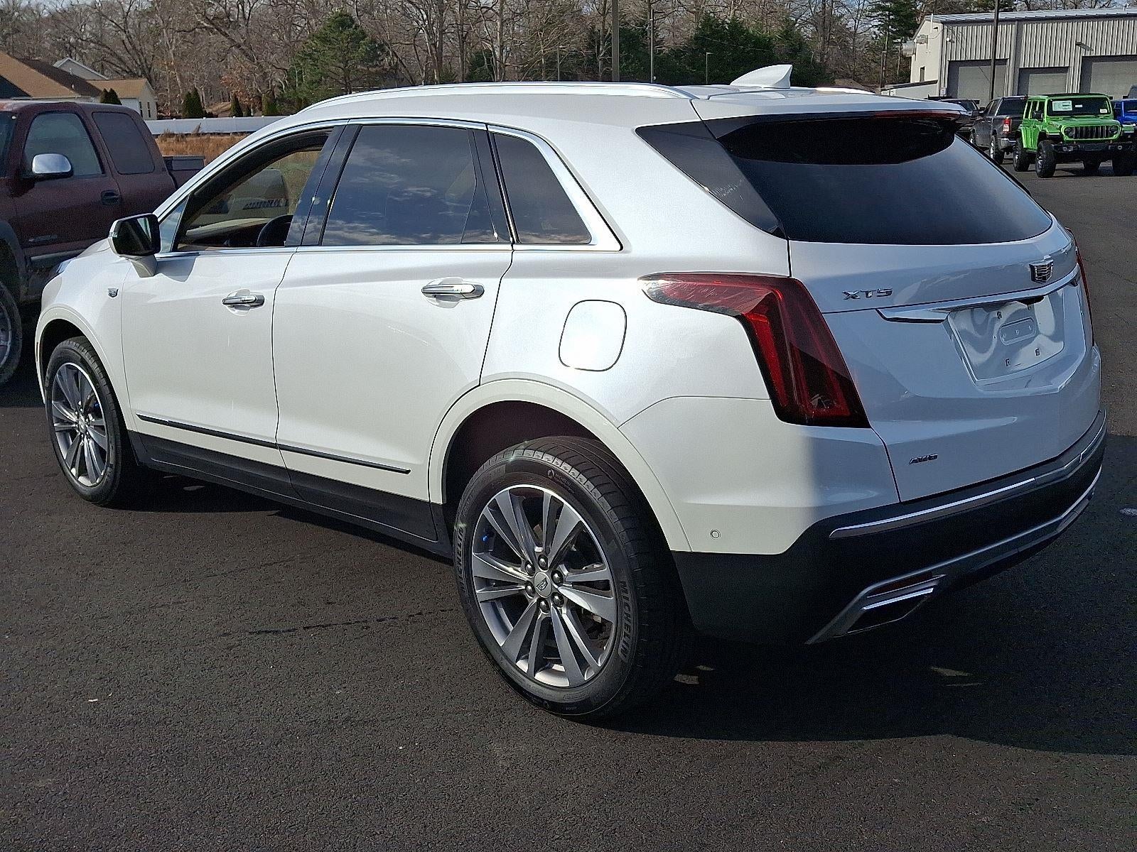 2022 Cadillac Xt5 AWD Premium Luxury