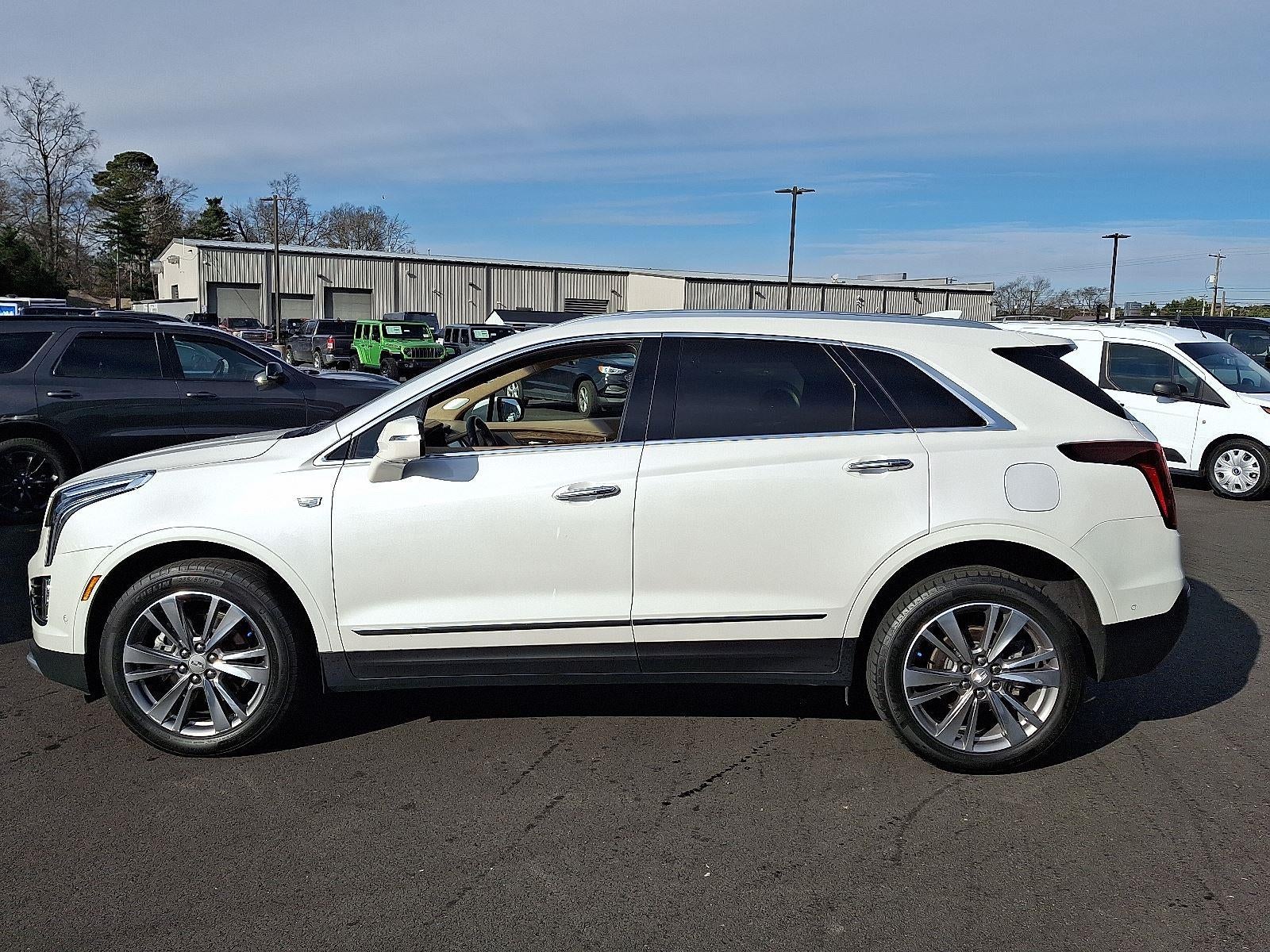 2022 Cadillac Xt5 AWD Premium Luxury