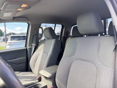 2019 Nissan FRONTIER Base