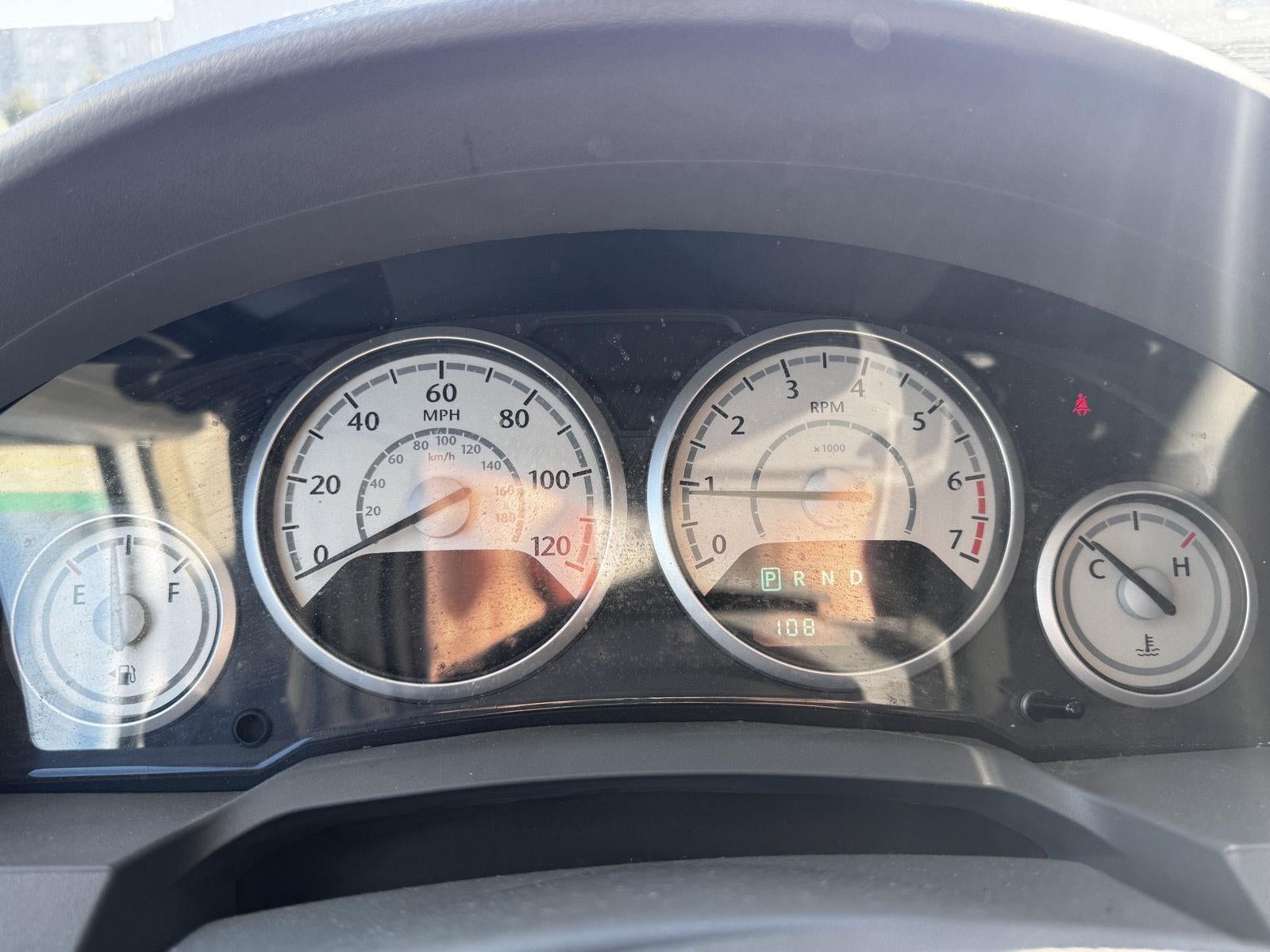 2010 Chrysler Town & Country LX