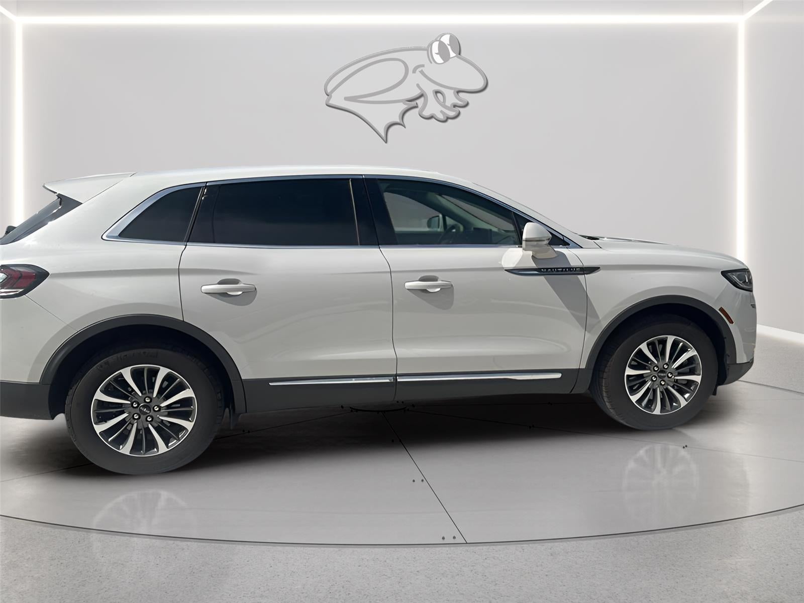 2023 Lincoln Nautilus Standard