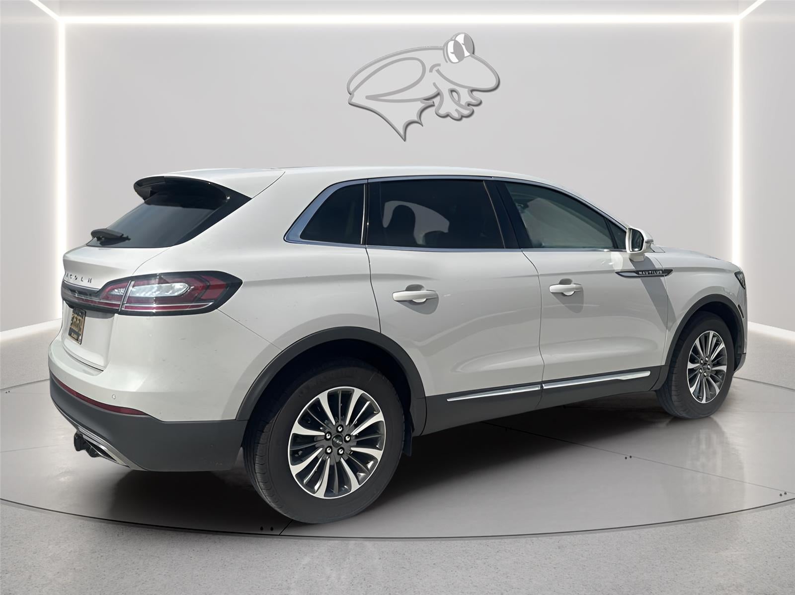 2023 Lincoln Nautilus Standard