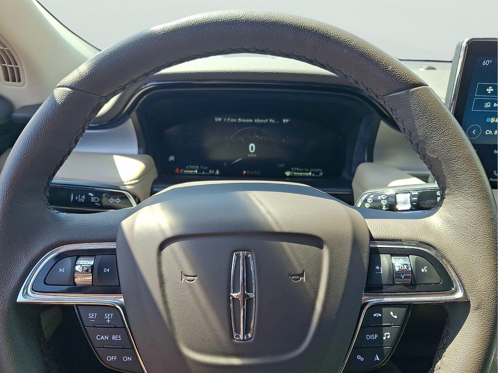 2022 Lincoln Nautilus Standard