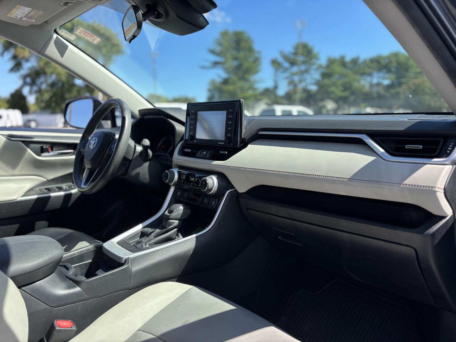 2020 Toyota RAV4 XLE Premium