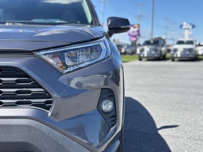 2020 Toyota RAV4 XLE Premium
