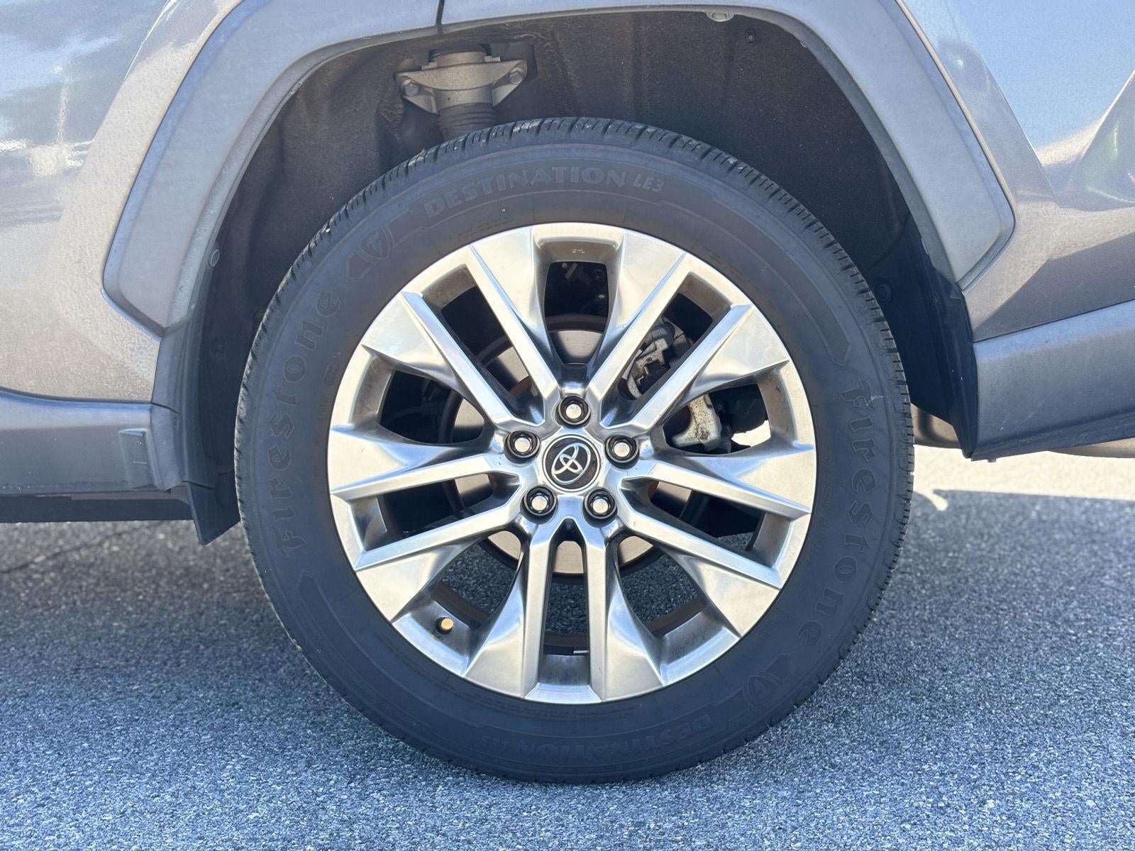 2020 Toyota RAV4 XLE Premium