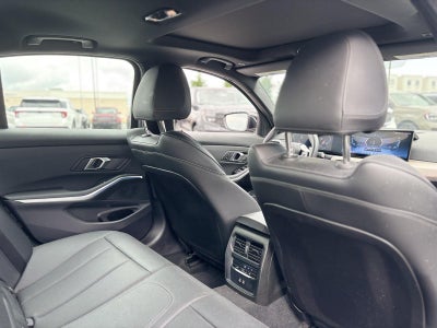 2025 BMW 3 Series 330i xDrive