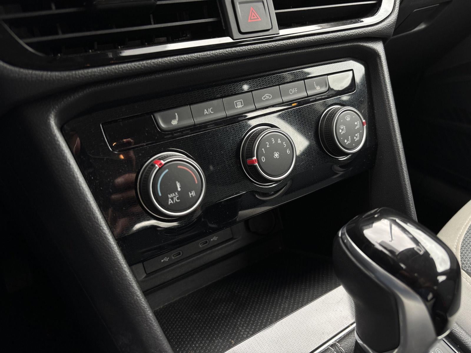 2025 Volkswagen Taos S