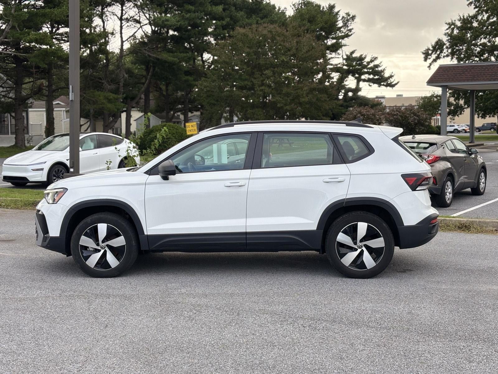 2025 Volkswagen Taos S