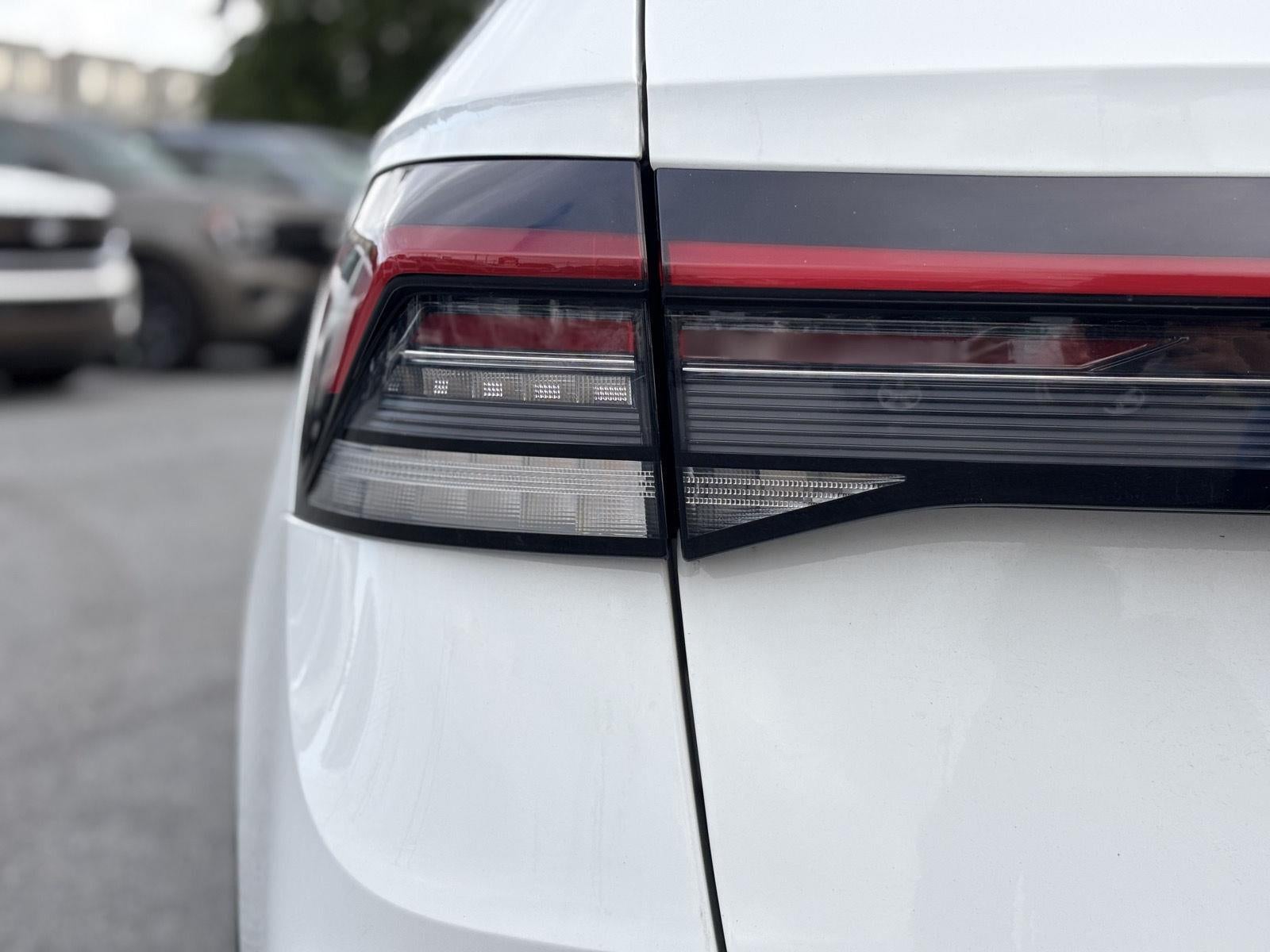 2025 Volkswagen Taos S