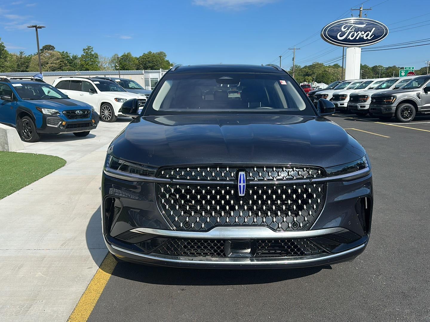 2024 Lincoln Nautilus Reserve