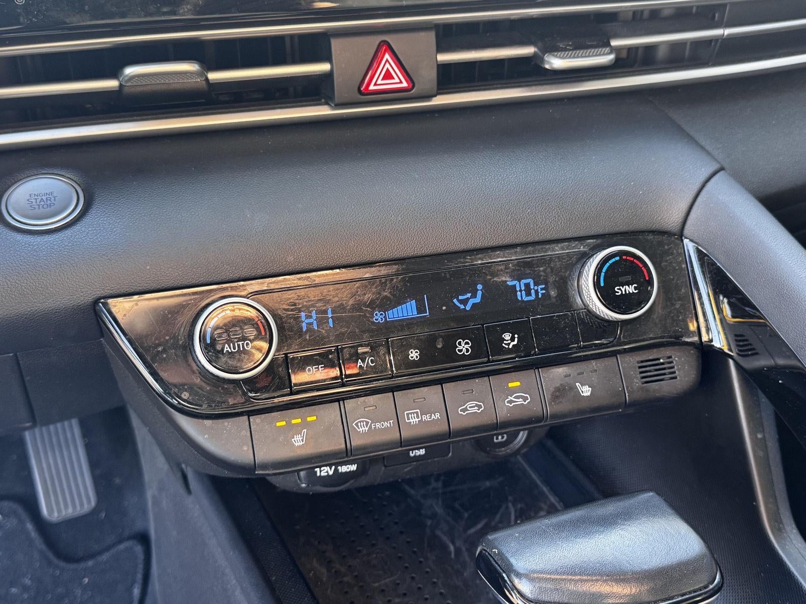 2022 Hyundai Elantra SEL