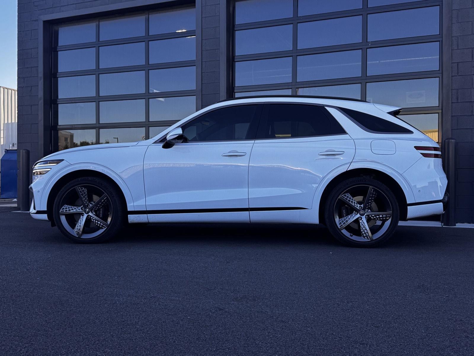 2023 Genesis GV70 2.5T