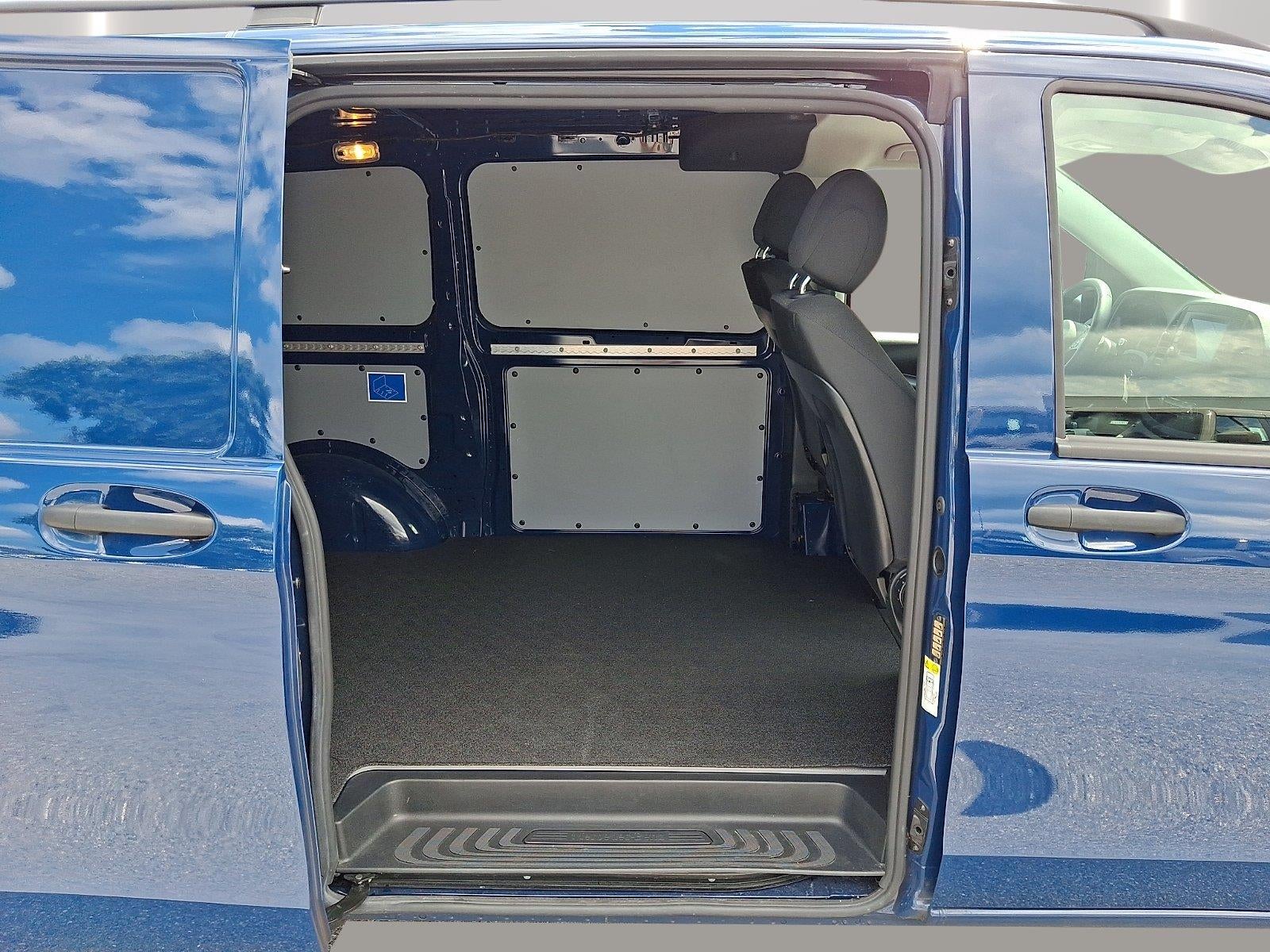2023 Mercedes-Benz Metris Cargo Van Standard Roof 126" Wheelbase