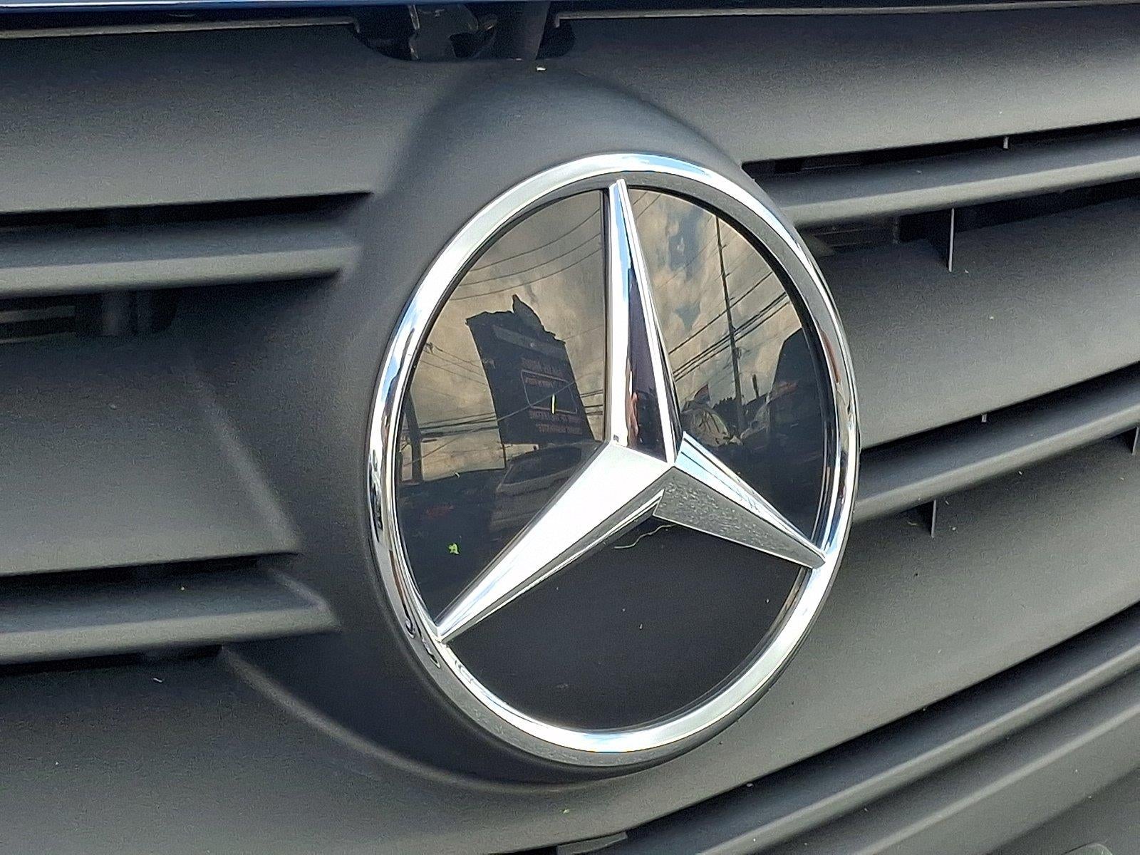 2023 Mercedes-Benz Metris Cargo Van Standard Roof 126" Wheelbase