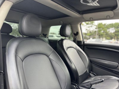 2016 MINI Cooper Hardtop 2dr HB