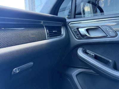 2015 Porsche Macan Turbo