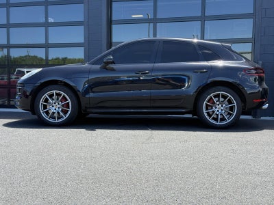 2015 Porsche Macan Turbo